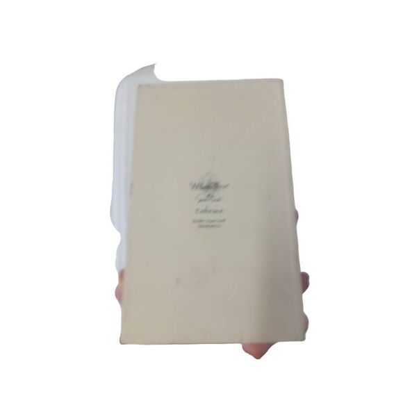 Willow tree box in loves embrace trinket box - Picture 2 of 3